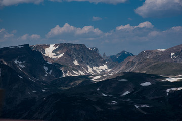 Fototapeta na wymiar Beartooth Mountain wilderness 