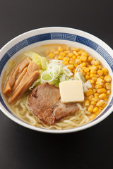 塩バターコーンラーメン