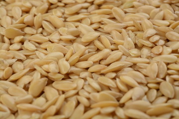 Lino dorado, detalle