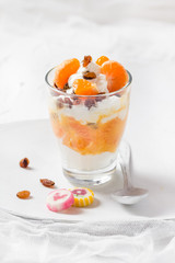 Dessert fruit yogurt Fresh fruit tangerine raisins