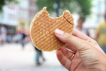 Stroopwafel in Amsterdam © Tupungato