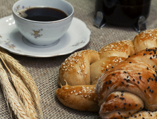 Braided bread and coffee