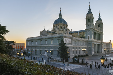 Fototapeta na wymiar Sunset view of Almudena Cathedral in City of Madrid, Spain