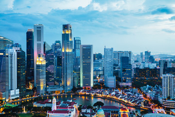 Naklejka premium Business district modern building at dusk, Singapore city skyline
