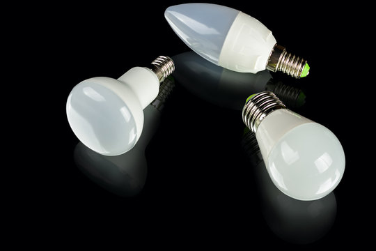 white innovation energy-saving LED bulb