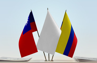 Flags of Taiwan and Colombia with a white flag in the middle