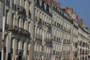 Fototapeta premium Immeubles de l'île Feyeau, à Nantes, France