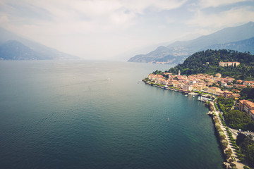 Fototapeta na wymiar Bellagio - Lago di Como (IT) - Vista aerea