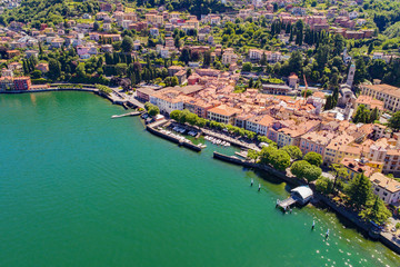 Obraz premium Dervio - Lago di Como (IT) - Vista aerea