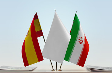 Flags of Spain and Iran with a white flag in the middle