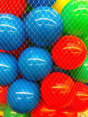 Colored  balls in grid