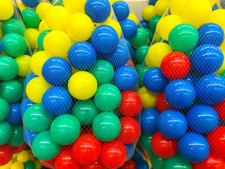 Fototapeta na wymiar Colored balls in grid