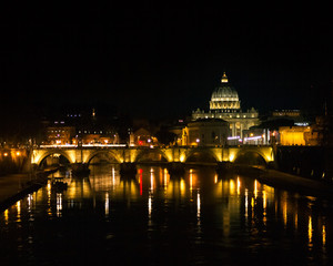 Fototapeta premium St. Peter's Basilica Night