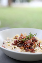 pasta fettuccine alfredo white sauce with ham bacon and mushroom