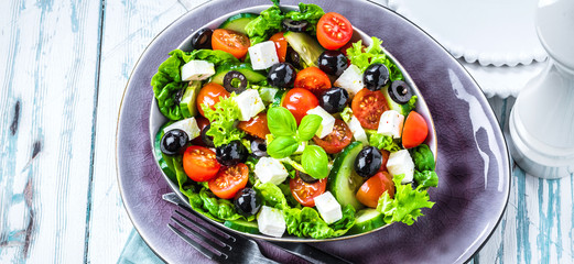 Bunter frischer salat( griechischer art )