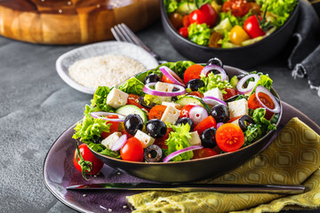 Bunter frischer salat( griechischer art )