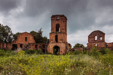 Fototapeta na wymiar Old castle ruins, Ruins of the Korets castle, Rivne region, Ukraine