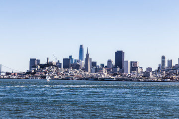 Fototapeta premium San Francisco downtown and fisherman's wharf view from San Francisco ferry.