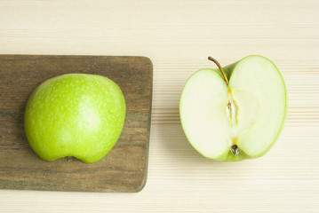 Green apple