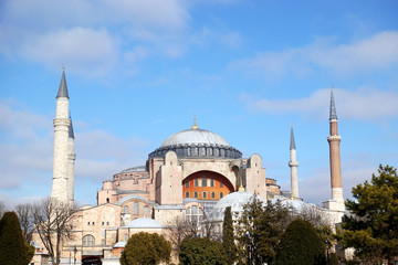 Fototapeta na wymiar Famous Byzantine shrine. Hagia Sophia museum (Ayasofya Muzesi) in Istanbul, Turkey