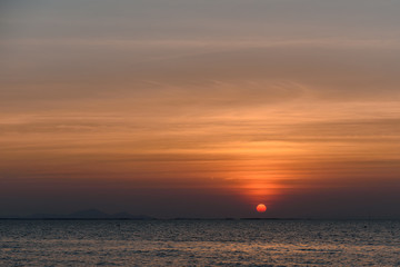 Fototapeta premium Sunset sky on the sea in the evening