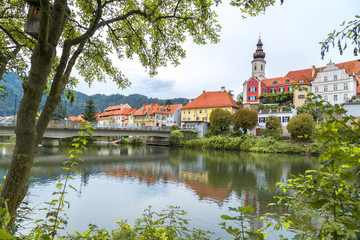 Fototapeta na wymiar Frohnleiten by Mud River in Styria