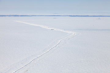 Fototapeta na wymiar Road in winter tundra