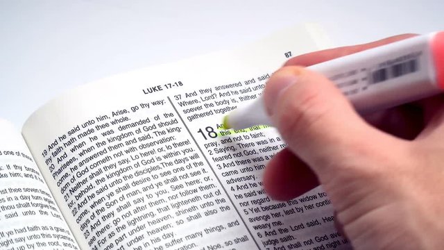 4k Markers Highlighting Bible