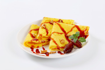 pancakes with walnuts, dates and date syrup