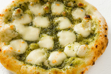 ピッツア　Italian home-made pizza