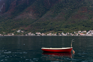 Fototapeta na wymiar mountain in the town of Perast in Montenegro