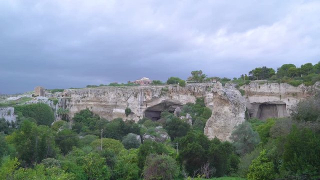 16831_The_long_range_of_ruins_in_Neapolis_Siracusa_Italy.mov