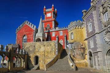Fototapeta na wymiar Antico castello De La Pena, Sintra Portogallo