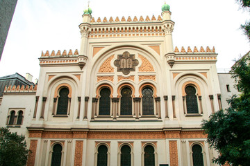 Fototapeta na wymiar Spanish synagogue