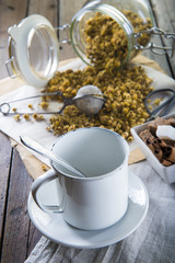 Flores de manzanilla silvestre para la preparación de infusiones y bebidas calientes