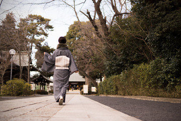 Fototapeta premium 着物の女性 茶道