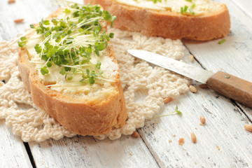 Sprossen Keime Brot Scheibe Stulle Butterbrot