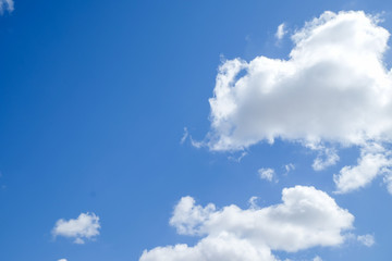 Fototapeta na wymiar Background of a beautiful blue sky and clouds