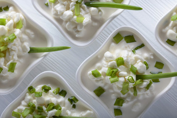 Cottage cheese with green onions.