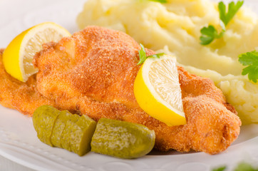 Fresh weiner schitzel original, mashed potatoes