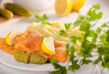 Fresh weiner schitzel original, mashed potatoes