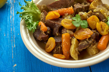 South African Mild lamb curry potjie Lamb curry