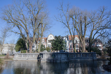 Gebäude in Viersen am Teich im alten Stadtgarten