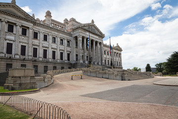 Obraz premium Palacio Legislativo in Montevideo, Uruguay.