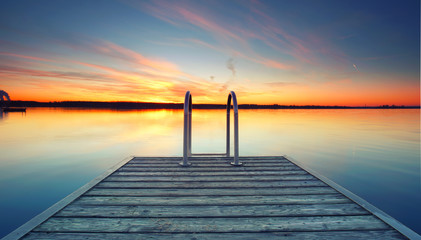 Obraz premium Strandurlaub am See mit Steg