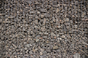 Small stones under the net