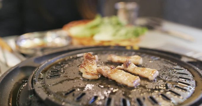 Grilled koeran meat in restaurant