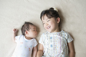姉妹