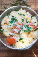 Risotto mit Tomaten und Zuchini, Parmesan und Petersilie
