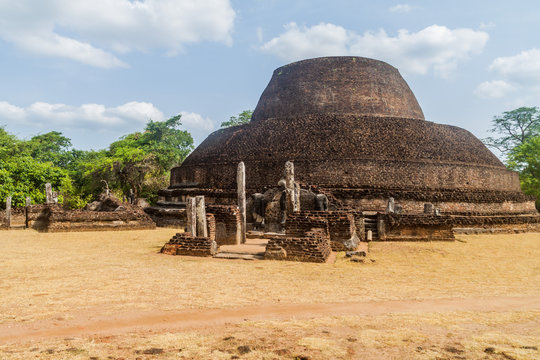Pabula Vihara (Parakramabahu Vihara) in the ancient city Polonnaruwa, Sri Lanka